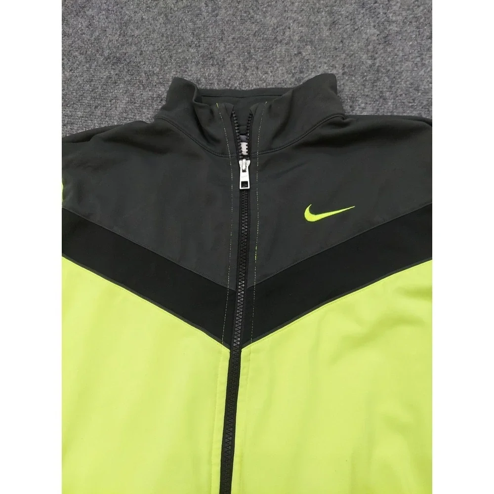 Nike jacket youth